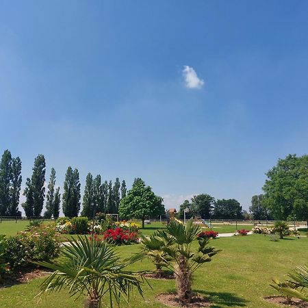 Domaine De Soignolles Hotell Exteriör bild